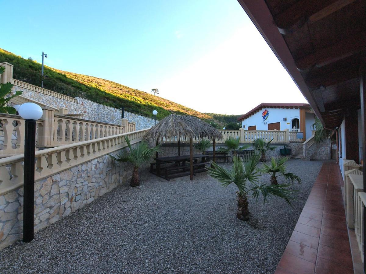 Residence Olimpia Peschici Buitenkant foto